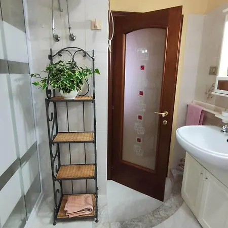 Casa Rosina Sulcis Iglesiente 바쿠 아비스